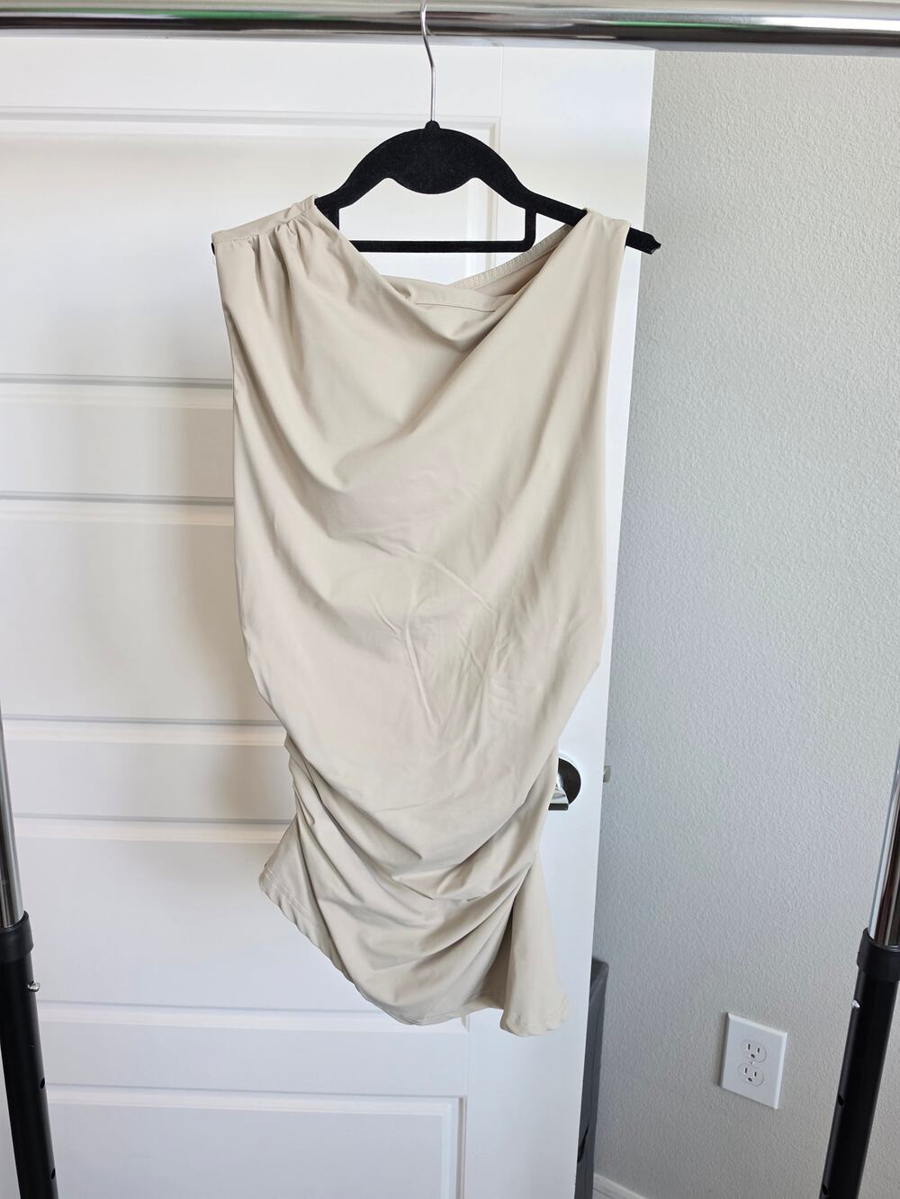 Princess Polly Ruched Beige Top size S
